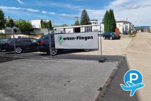 Parken- Fliegen Zürich - Höri, Altmansteinstrasse 26 a 5