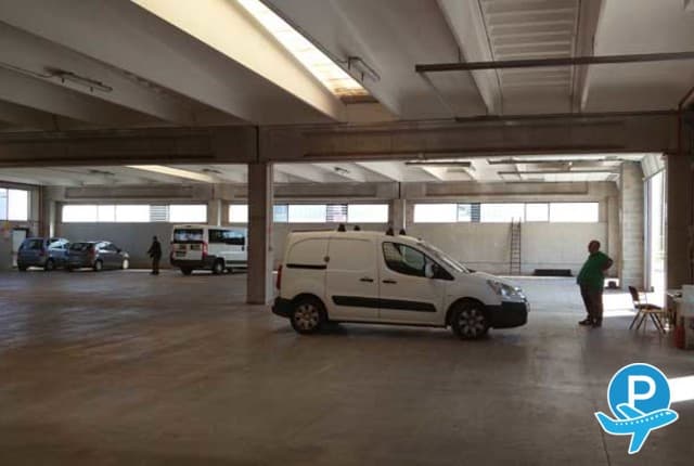 Parking Suprema - Cardano al Campo (VA), Via Papa Giovanni XXIII, 195 (disabled) 1