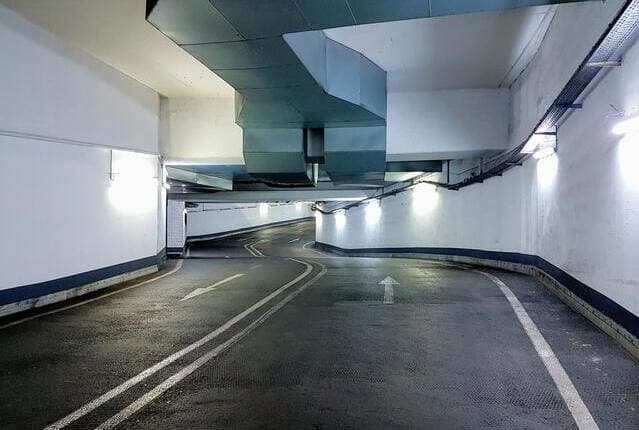 Parkhaus Flughafen Zürich